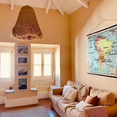 Casa Ruiva no Oeste (Portugal West Coast) *