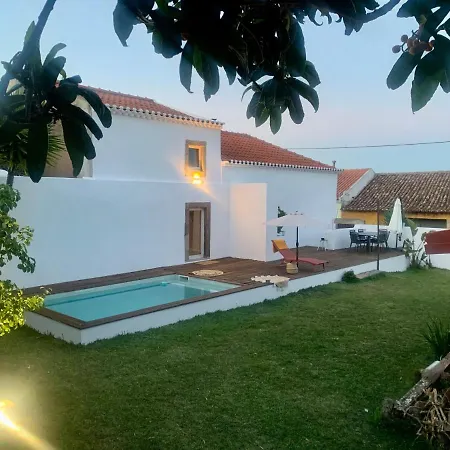 Casa Ruiva no Oeste (Portugal West Coast) Сasa de vacaciones *